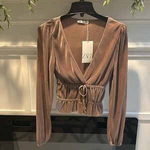 NWT Zara Long Sleeve Top Sz Small